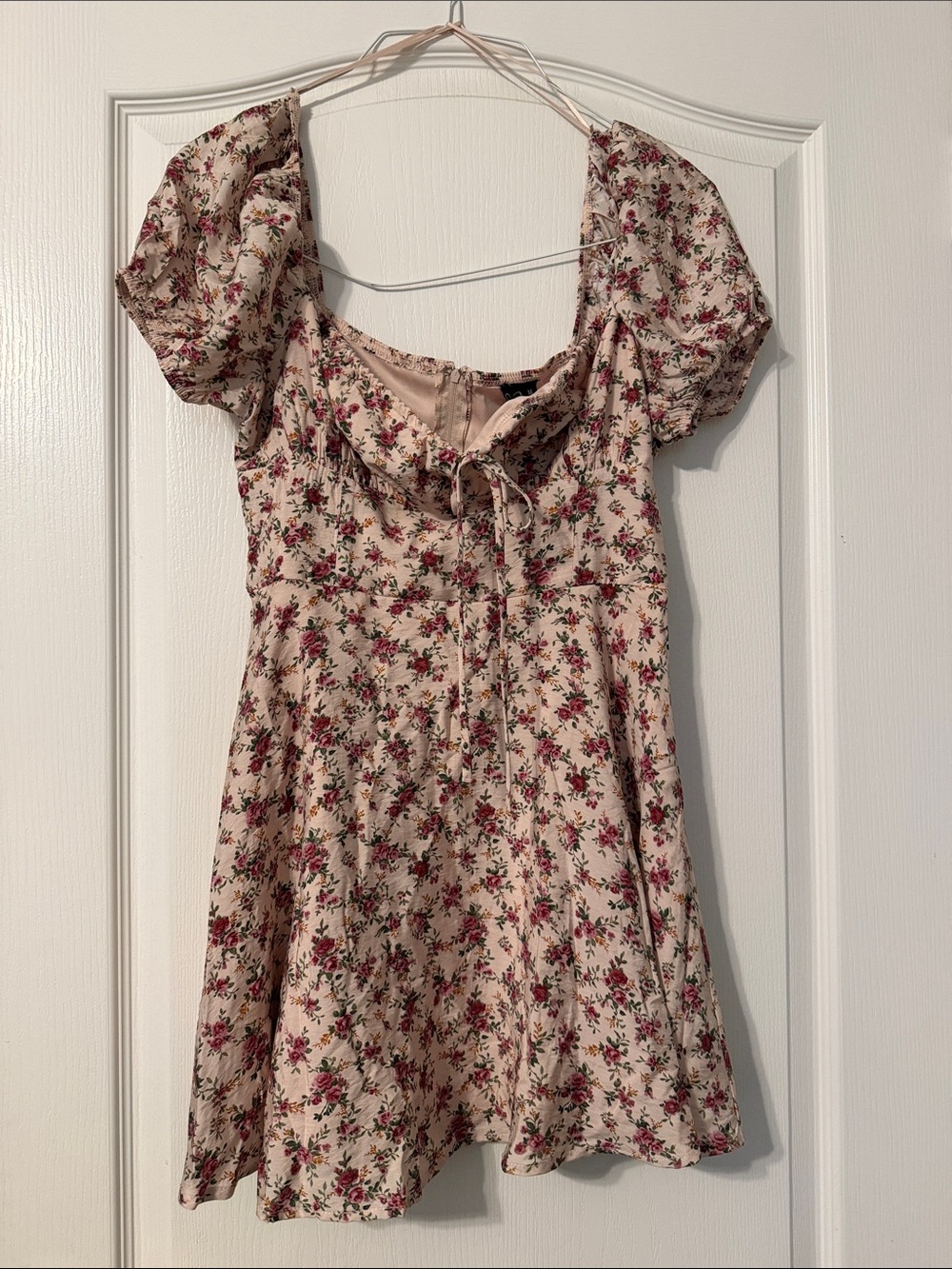 Windsor Cream Floral Puff-Sleeve Mini Dress